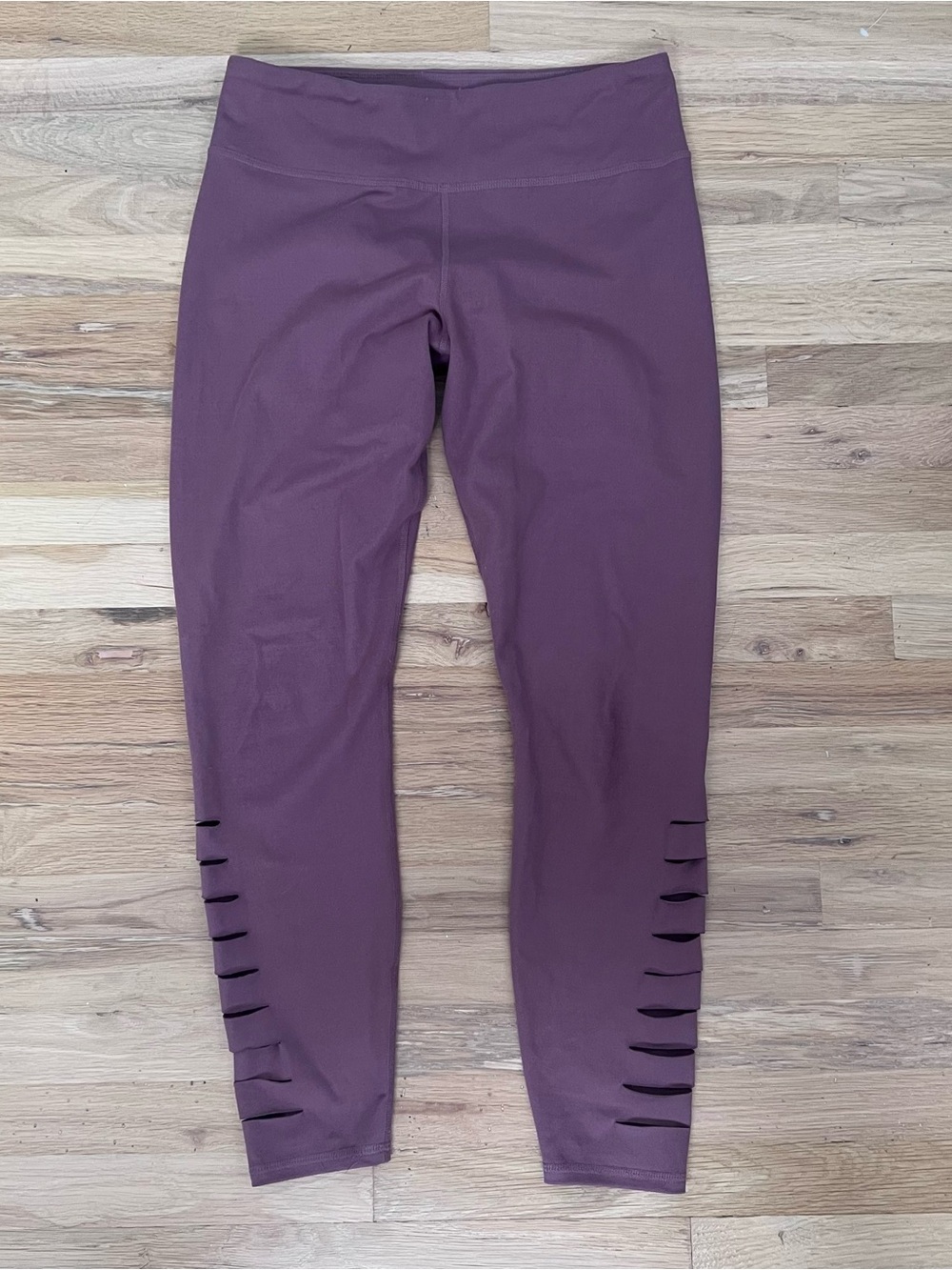 Abercrombie & Fitch Mauve Leggings with Calf Slit Detail